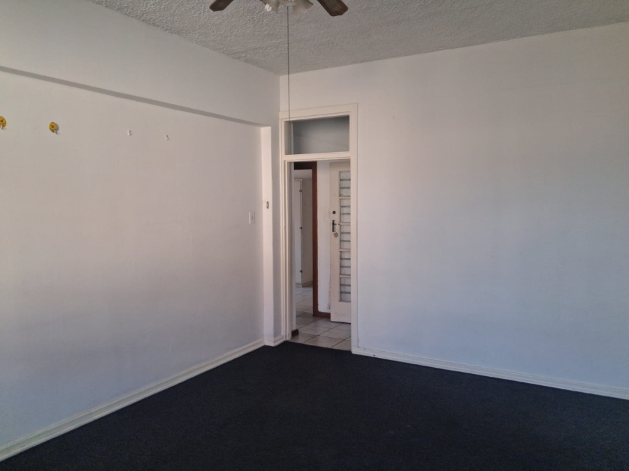 To Let 1 Bedroom Property for Rent in Southernwood Eastern Cape
